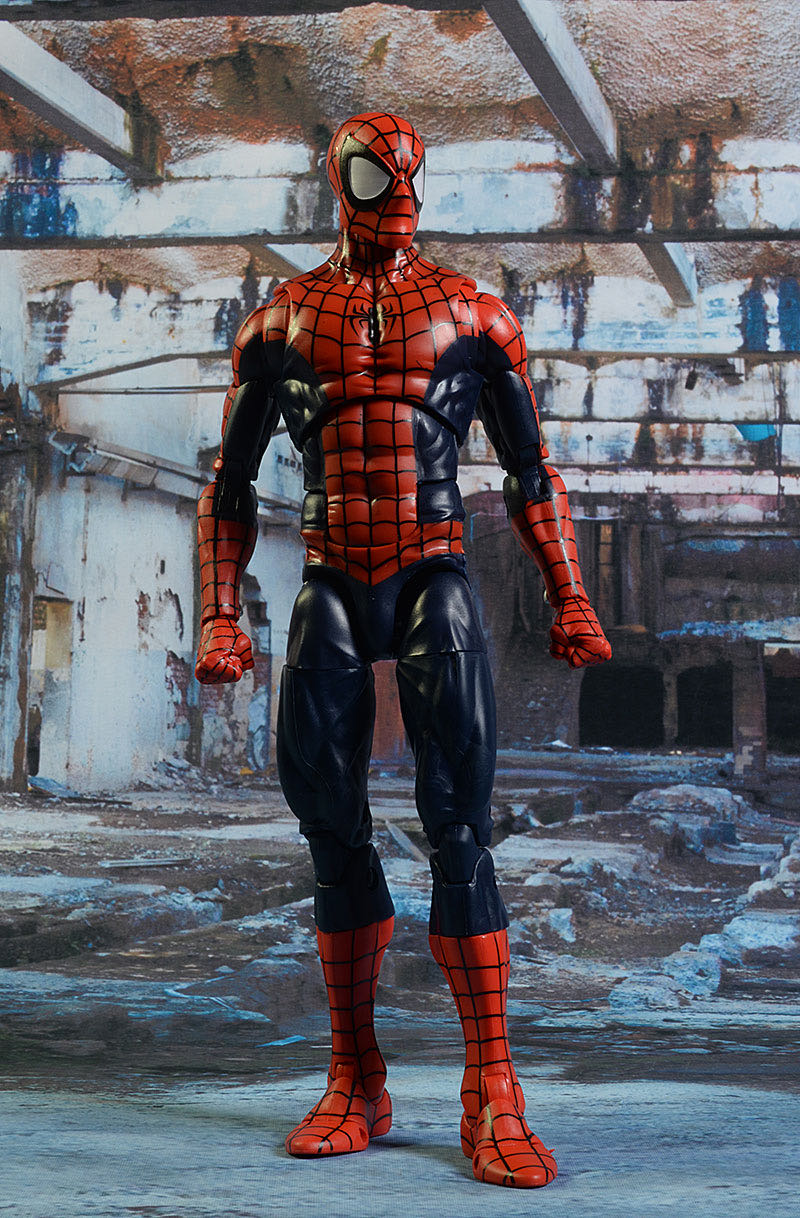 Spider-Man - Hasbro Marvel (Marvel Legends 12 Inch Series) action figure collectible - Main Image 2