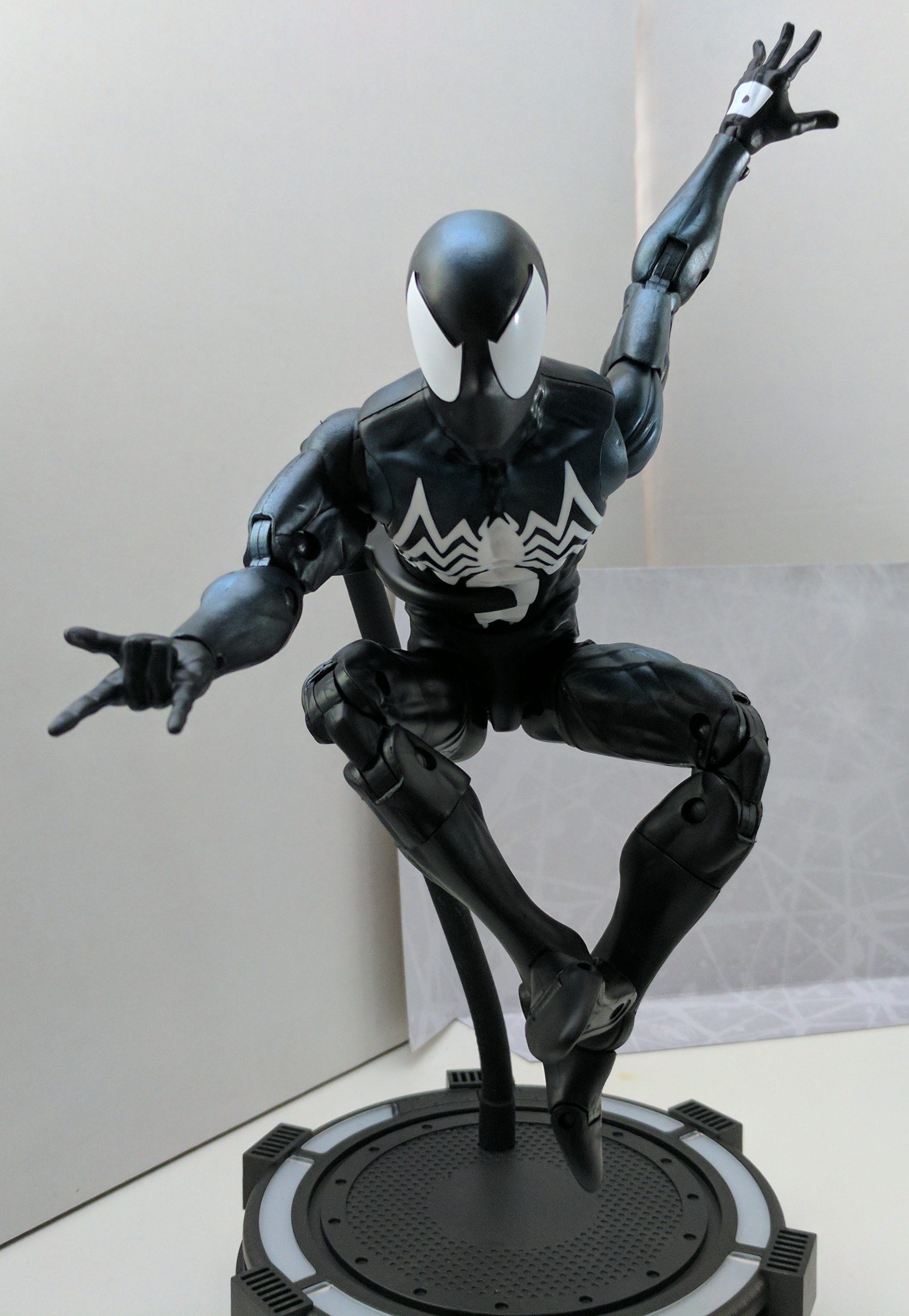 Spider-Man - Hasbro Marvel (Marvel Legends 12 Inch Series) action figure collectible - Main Image 4
