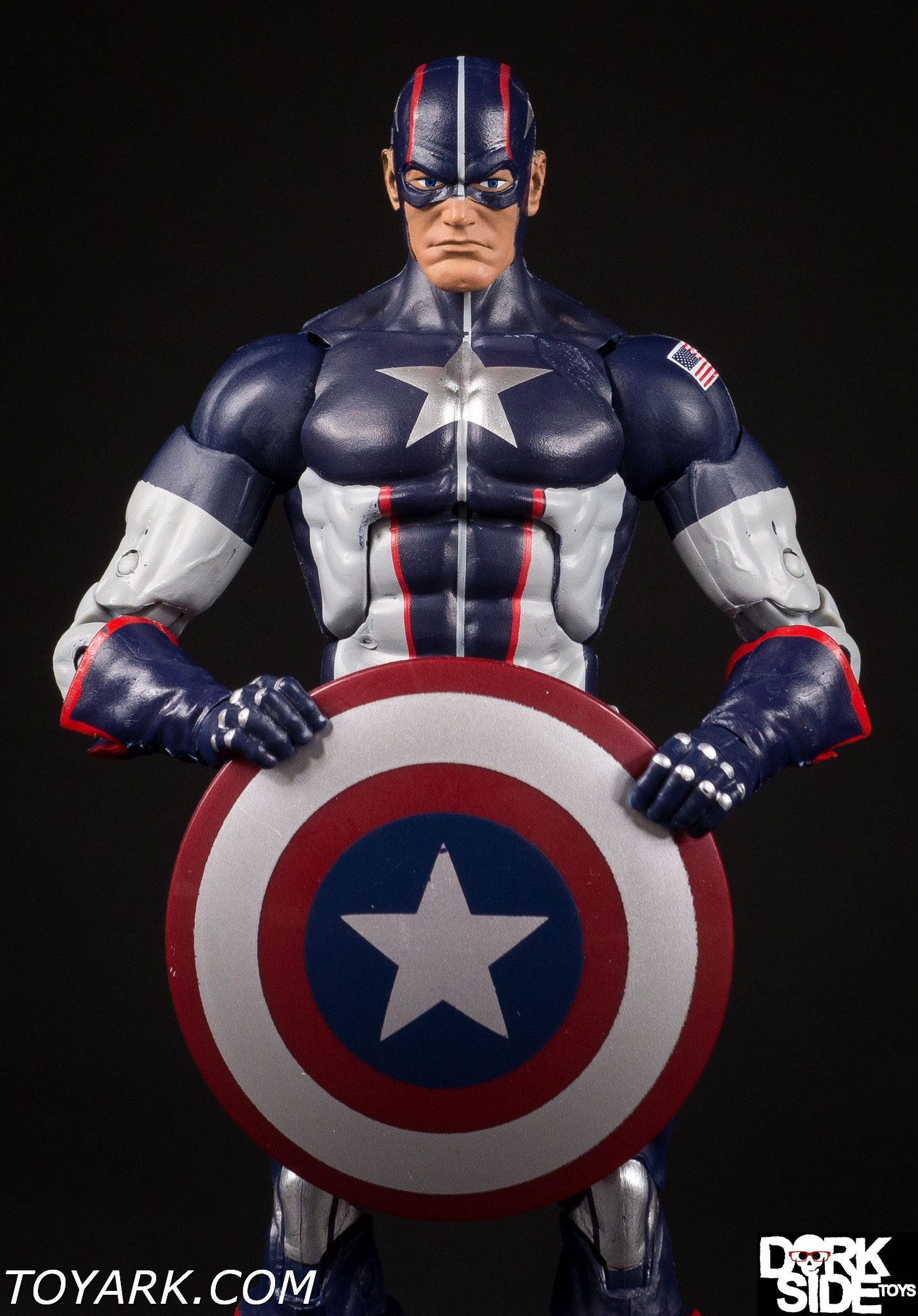 Captain America - Hasbro Marvel (Marvel Legends) action figure collectible - Main Image 3