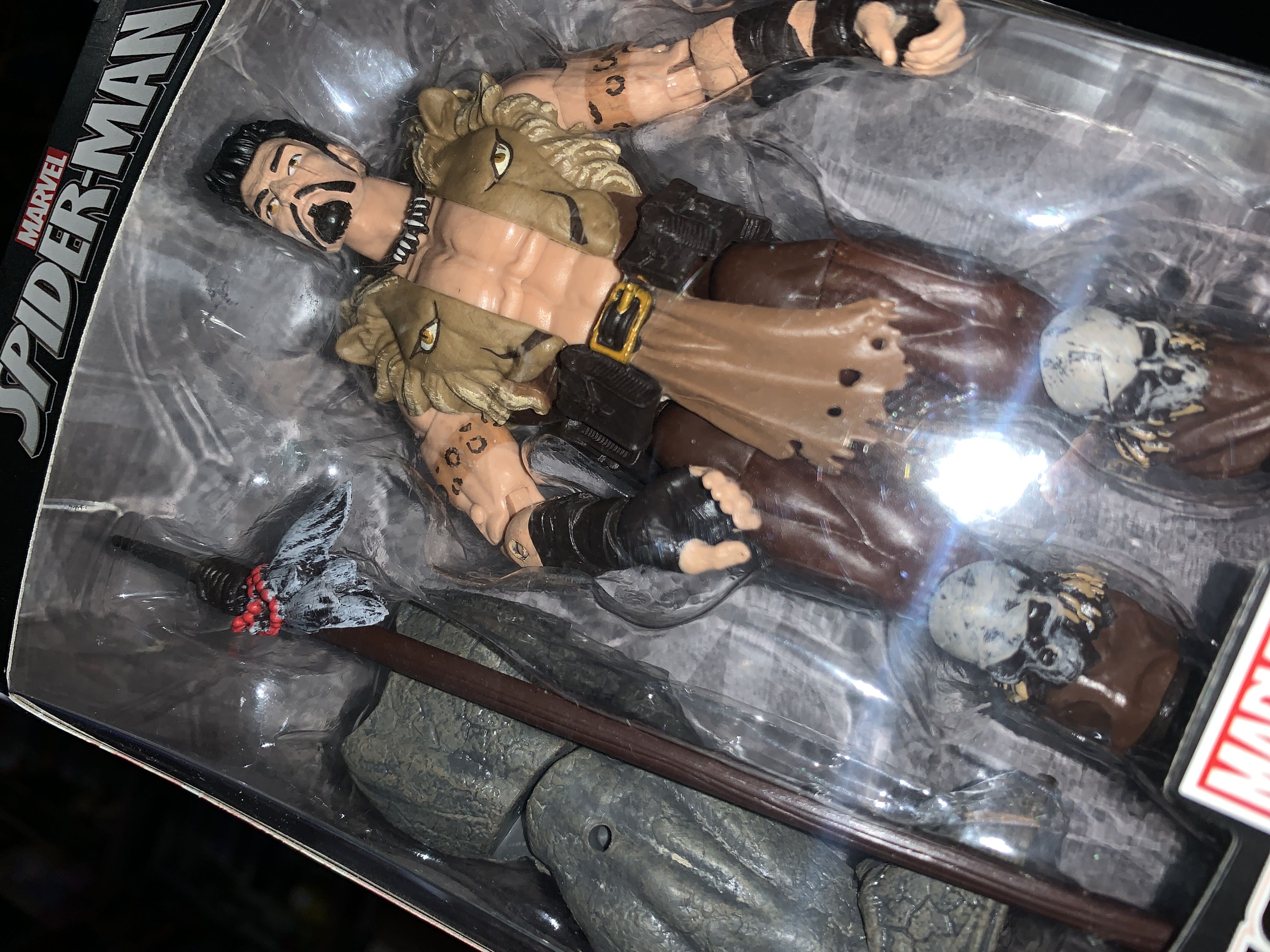 Kraven The Hunter - Hasbro (Marvel Legends) action figure collectible - Main Image 3