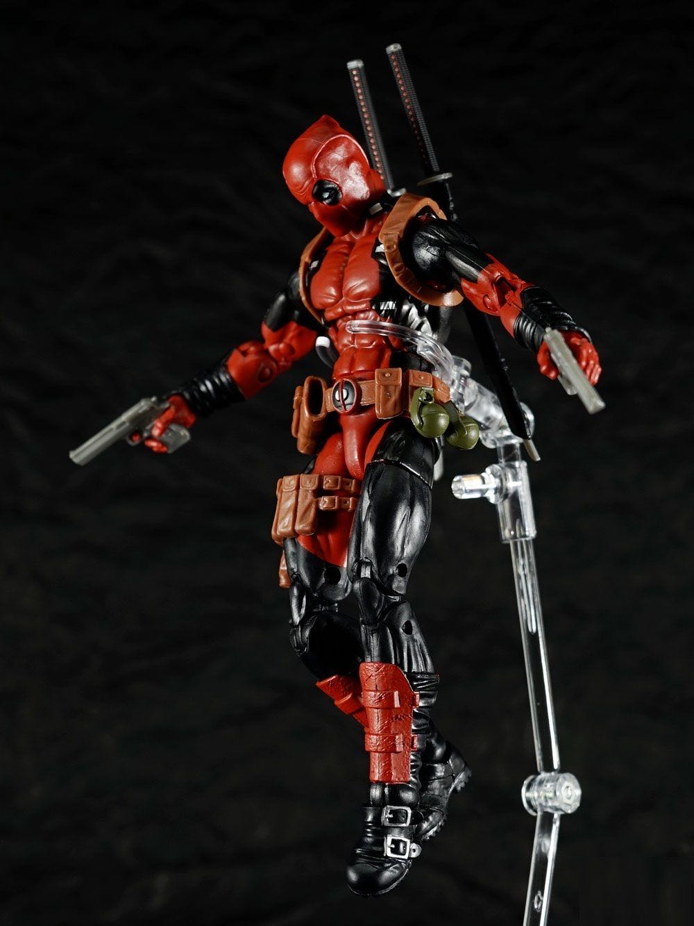 Deadpool - Hasbro (Juggernaut Wave) action figure collectible - Main Image 2