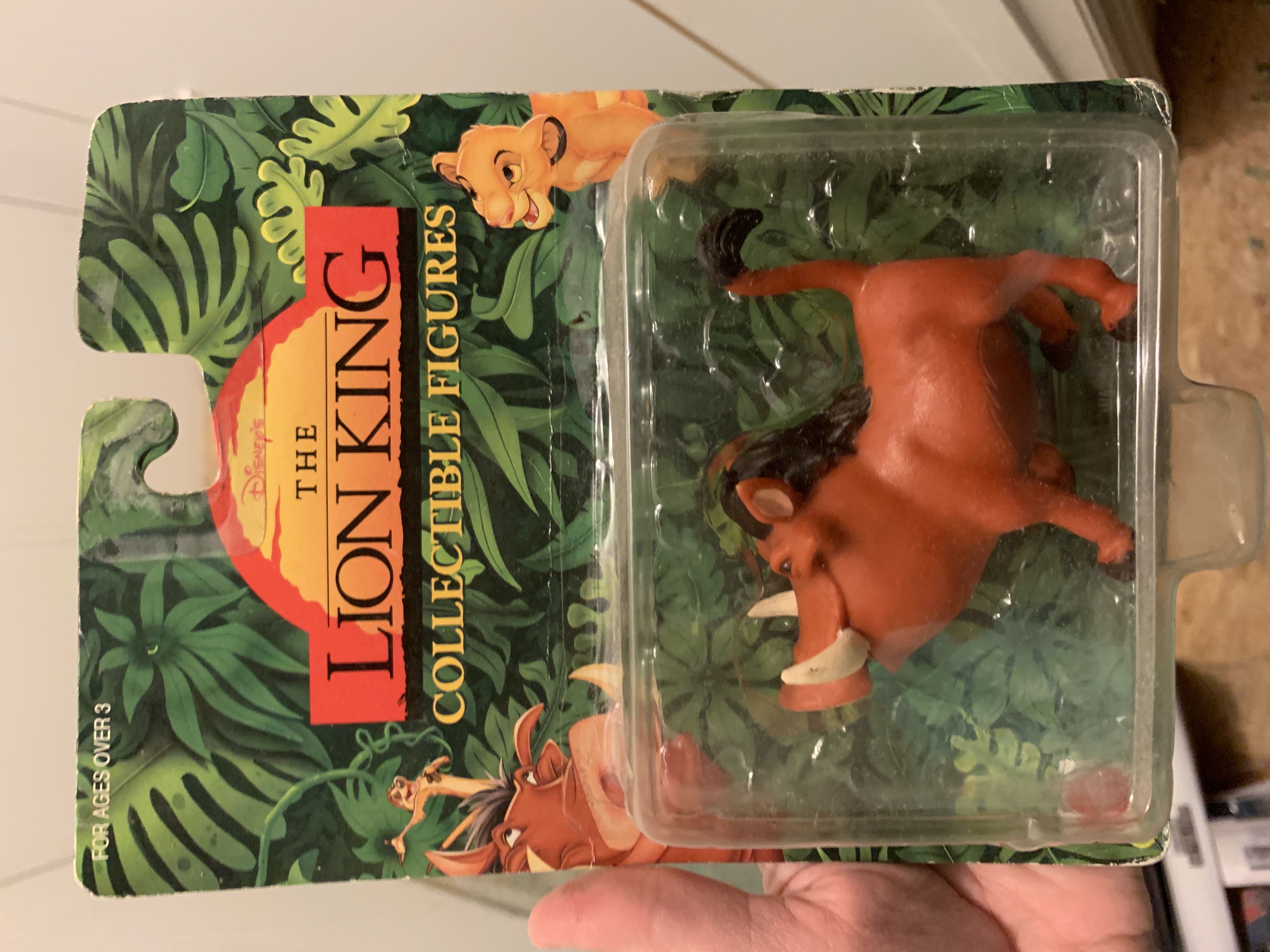 Pumbaa  (The Lion King) action figure collectible [Barcode 026676663813] - Main Image 1