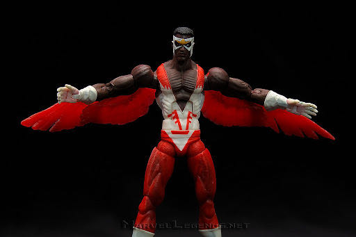 Falcon - Toy Biz Marvel (Marvel Legends) action figure collectible - Main Image 4