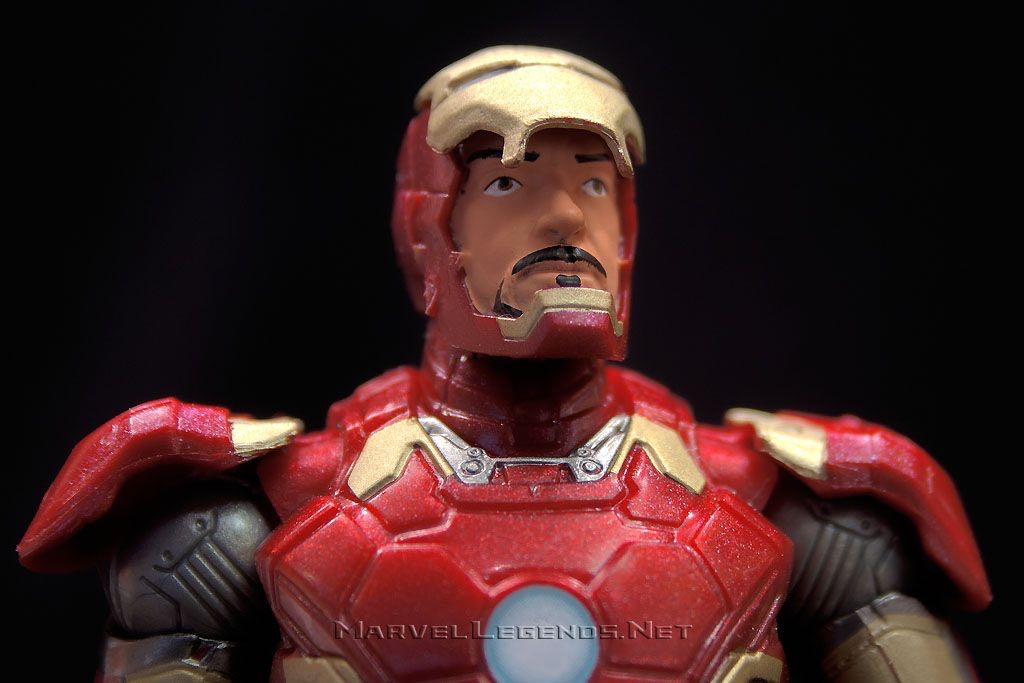 Iron Man (Thanos Wave) - Hasbro Marvel (Marvel Legends) action figure collectible - Main Image 2
