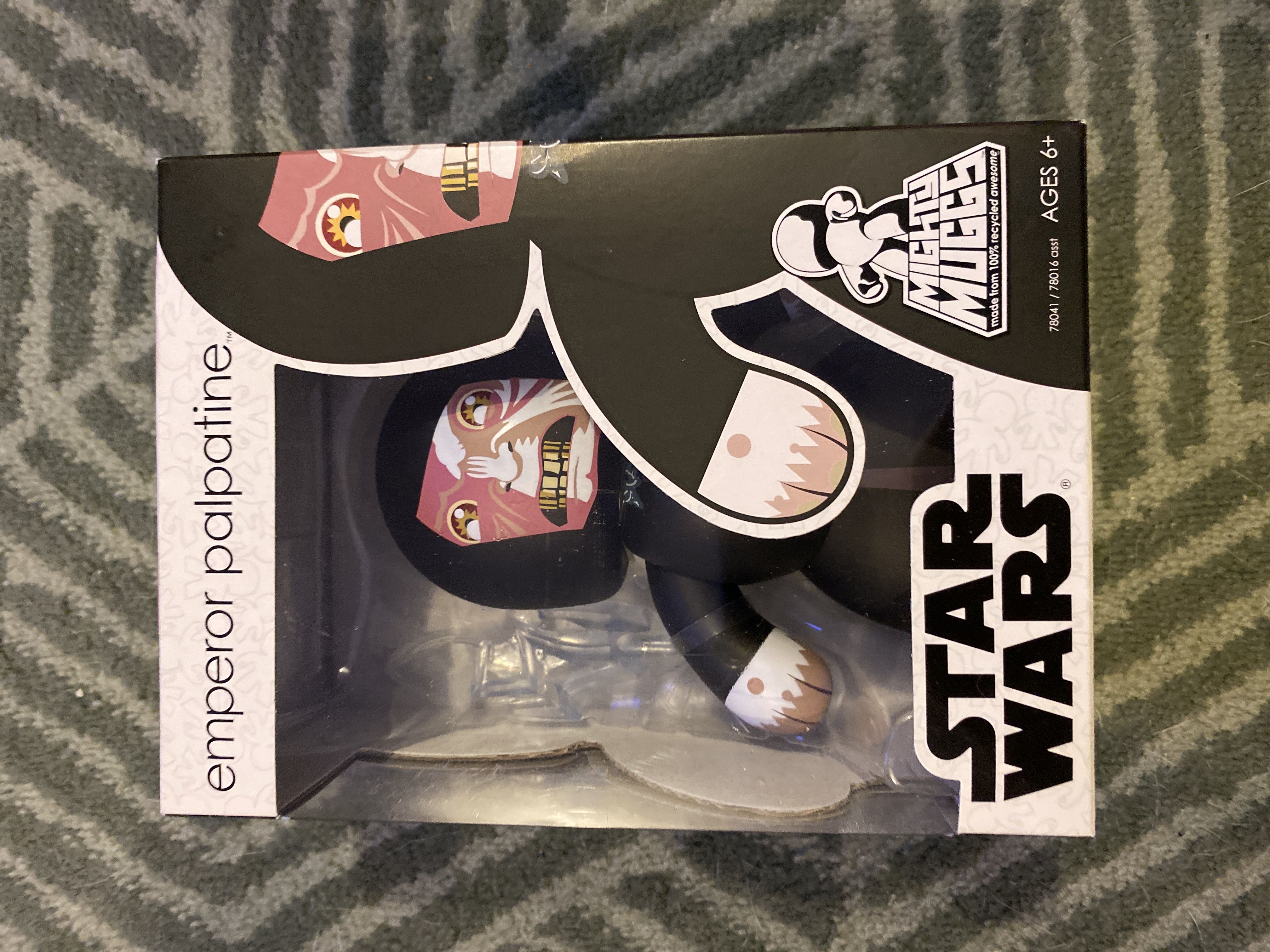 Emperor Palpatine - Hasbro (Mighty Muggs) action figure collectible - Main Image 1