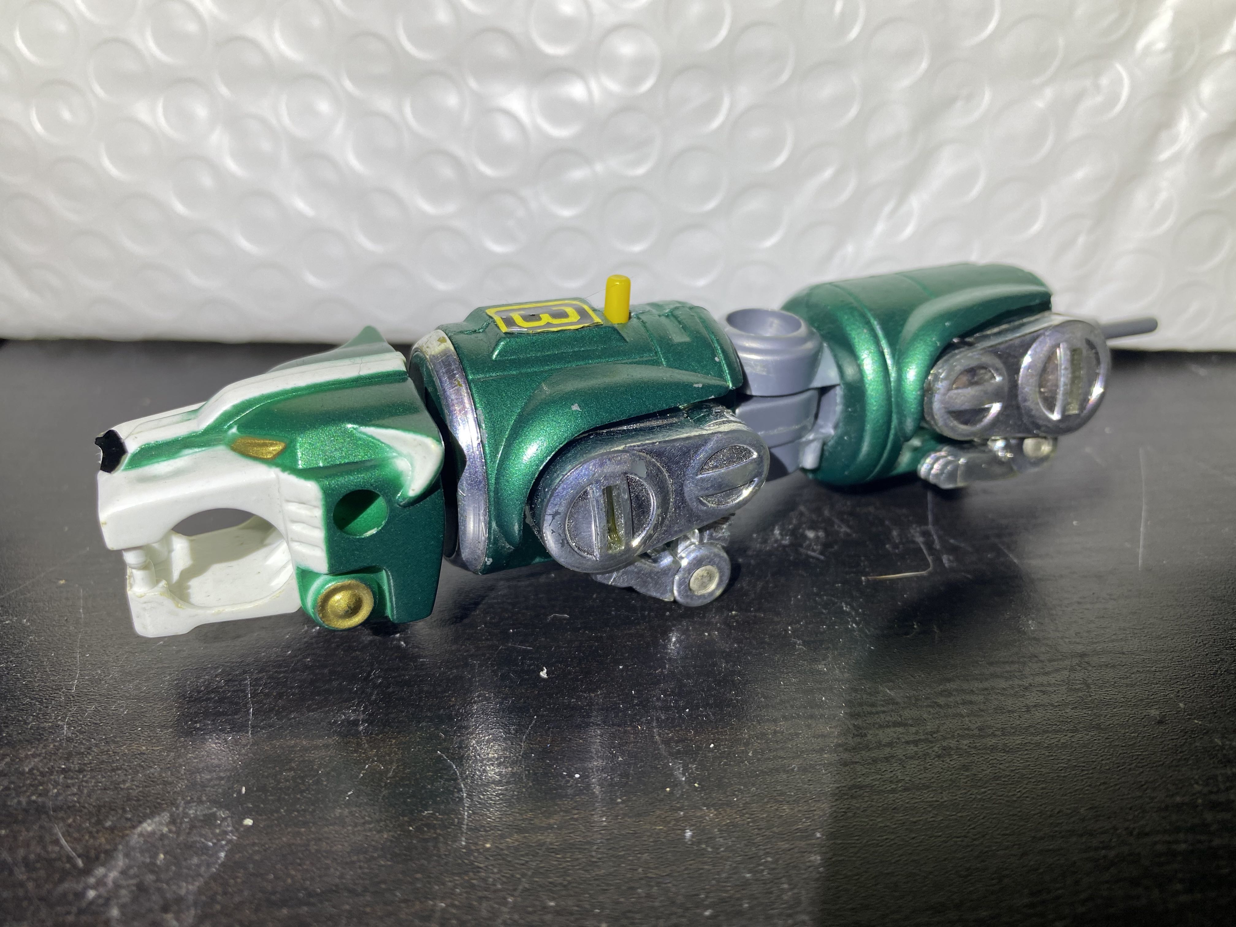 Voltron “Mighty Lion Green” - Matchbox (Basic Series) action figure collectible - Main Image 2