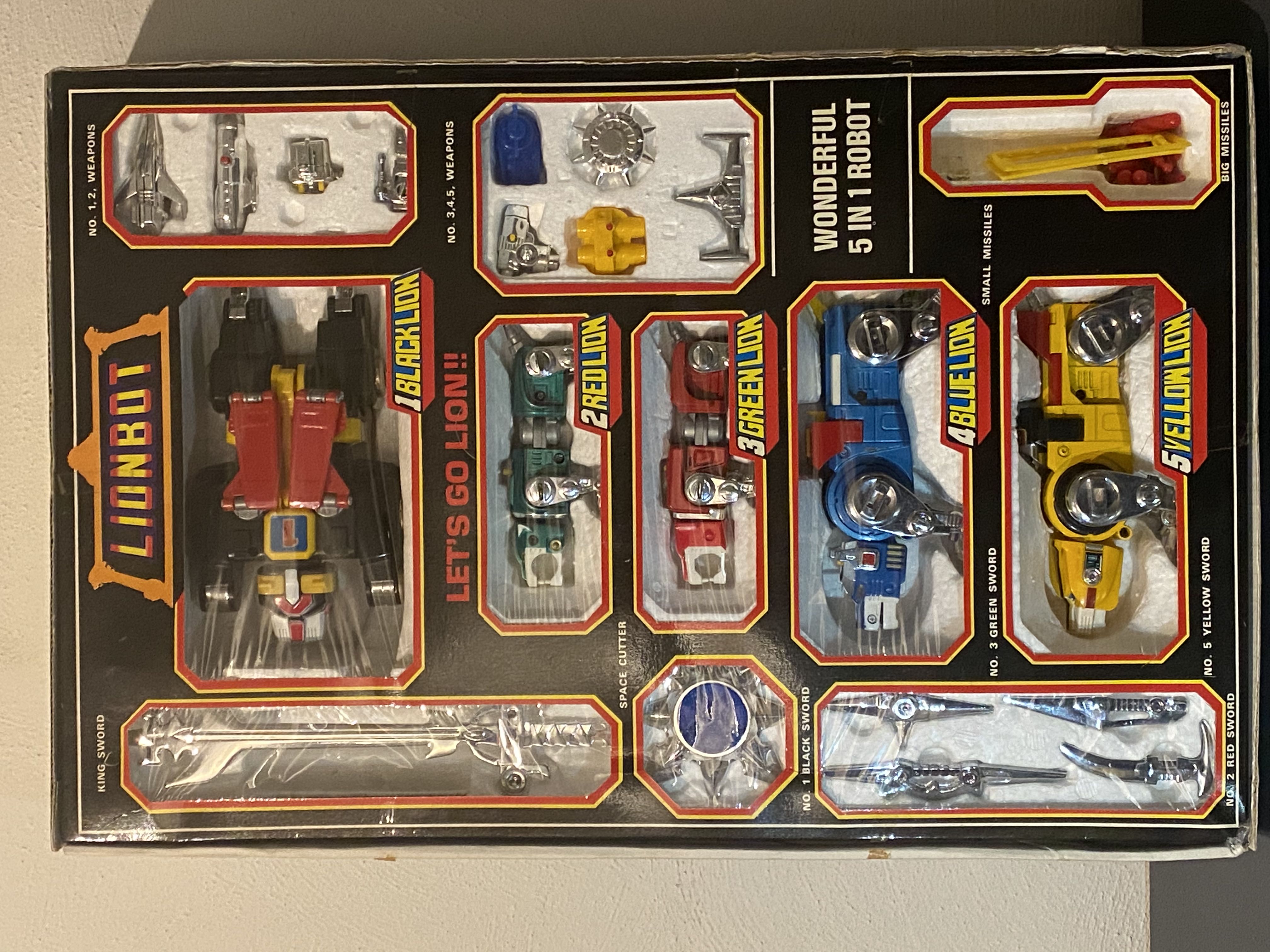 Voltron “Voltron 3 Lionbot” - Taiwan (Basic Series) action figure collectible - Main Image 2