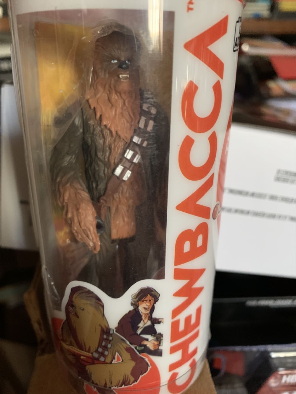 Chewbacca - Disney / Hasbro (Galaxy Of Adventure 3.75” 2018- 19) action figure collectible [Barcode 630509772070] - Main Image 2
