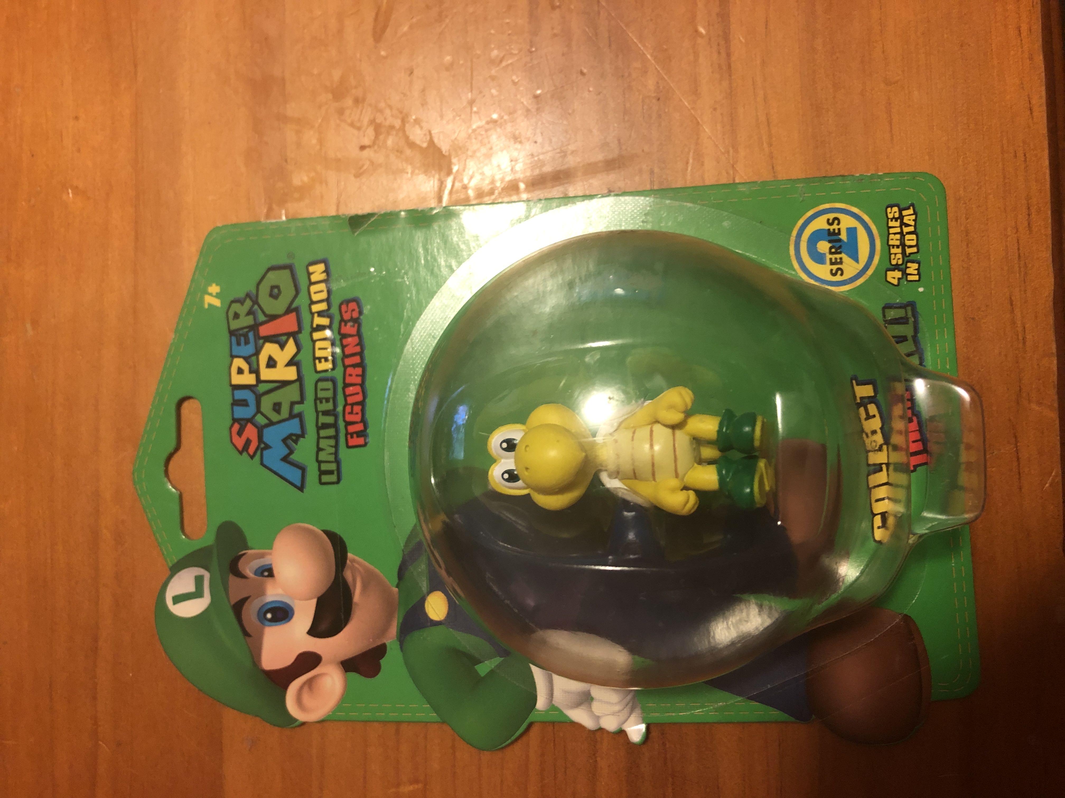 Super Mario Limited Edition Figurines  action figure collectible - Main Image 1