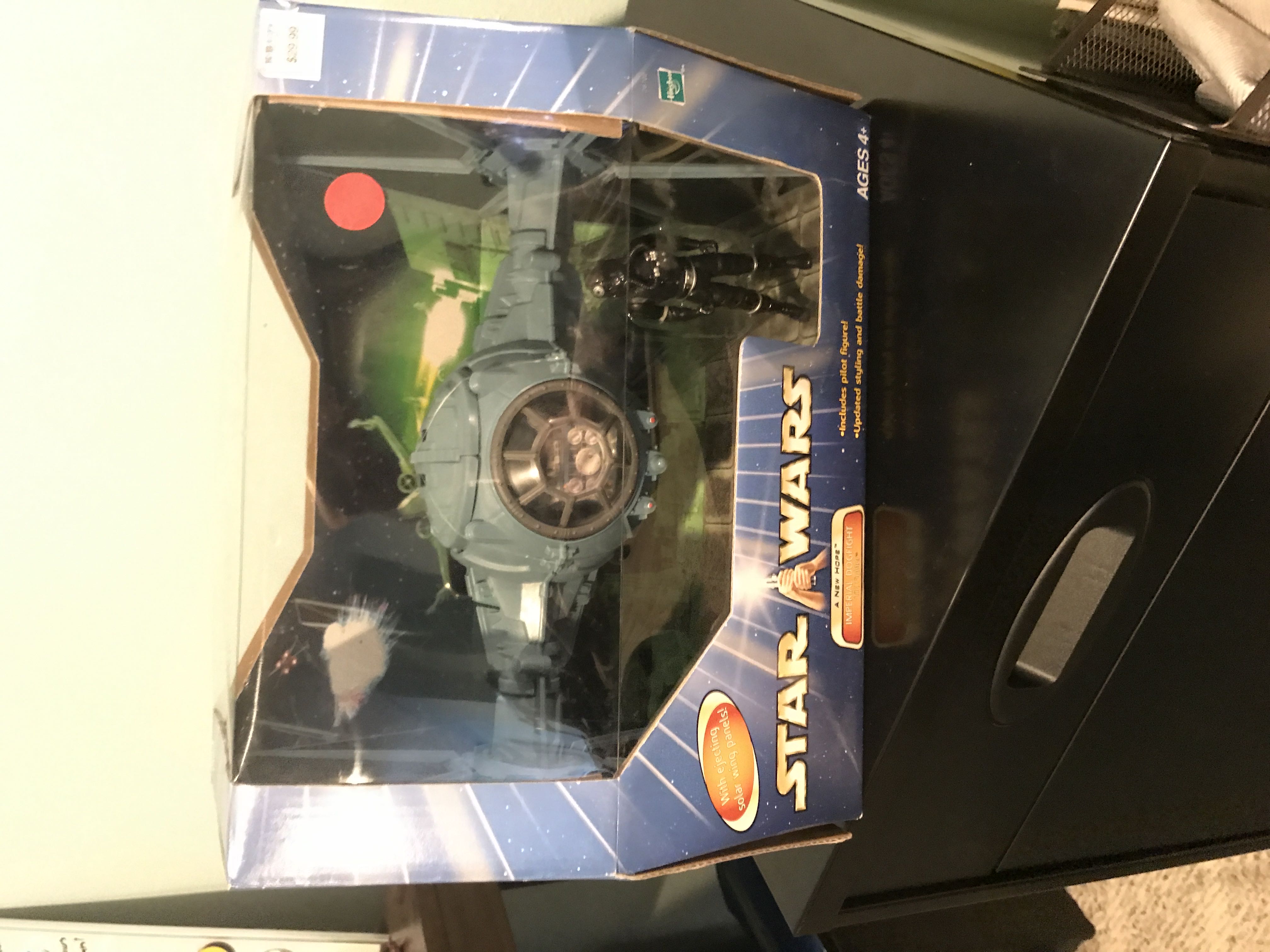 Vehicles Imperial Dogfight Tie Fighter (A New Hope) - Hasbro (2002-2003 Star Wars Saga) action figure collectible [Barcode 076930267028] - Main Image 2