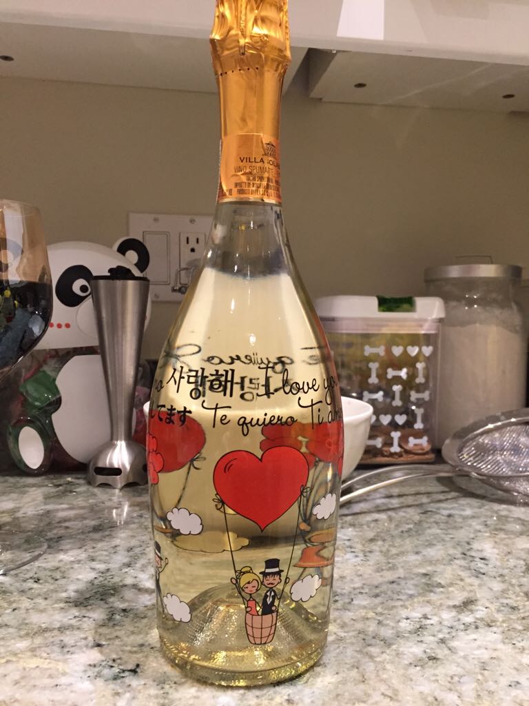 Je Taime - Villa Jolanda (750 mL) alcohol collectible [Barcode 015643257018] - Main Image 1