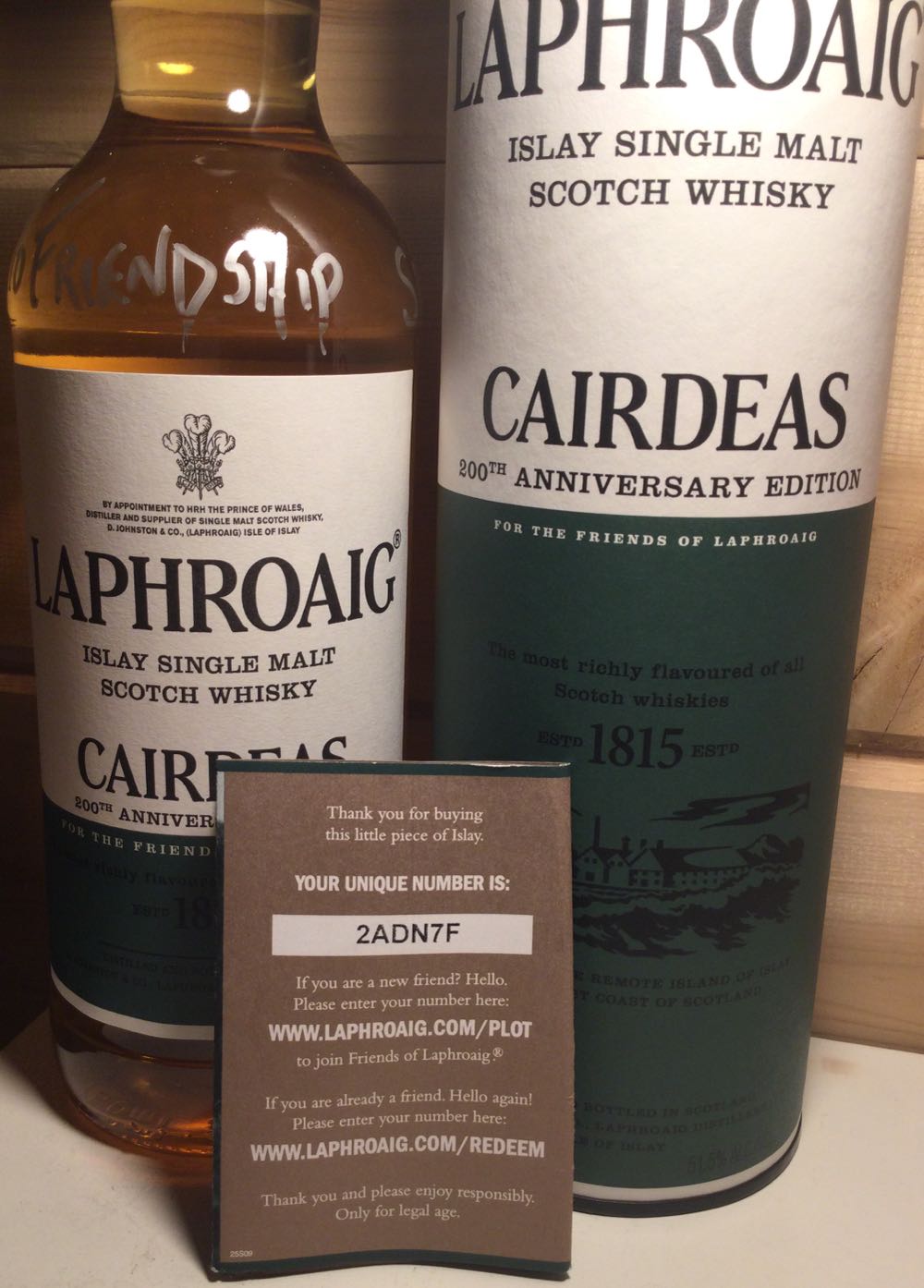 Laphroaig Cairdeas 200 Anniversary - Laphroaig (750 mL) alcohol collectible [Barcode 080686812050] - Main Image 3