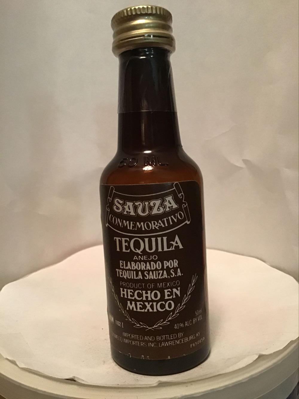 Sauza Tequila Gold & Anejo & Conmemorativo - Sauza Tequila Import Company (50mL) alcohol collectible [Barcode 080686831907] - Main Image 2