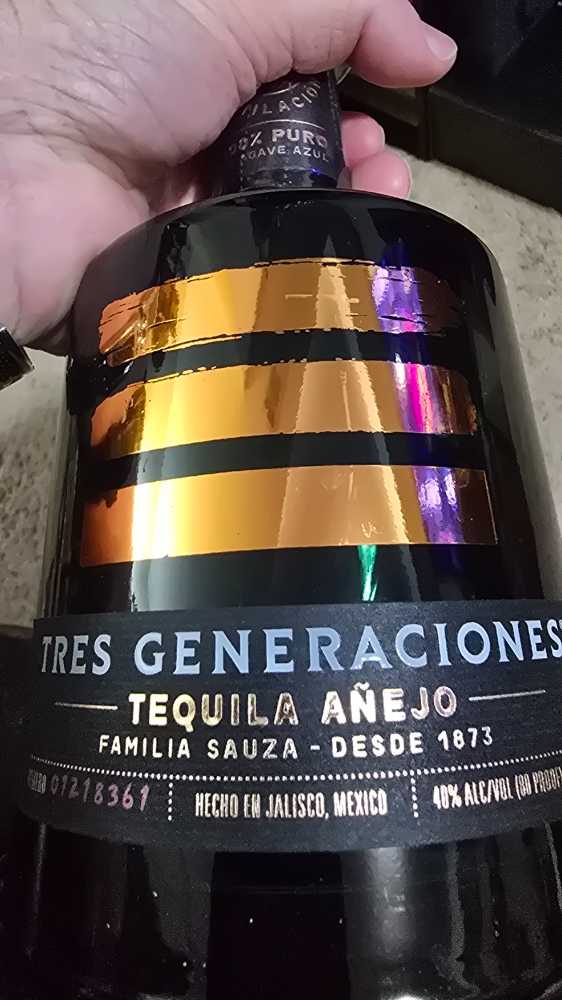 Tres Generaciones Tequila Añejo - Tequila Sauza S. De R.I. De C.V. (750mL) alcohol collectible [Barcode 080686836025] - Main Image 3
