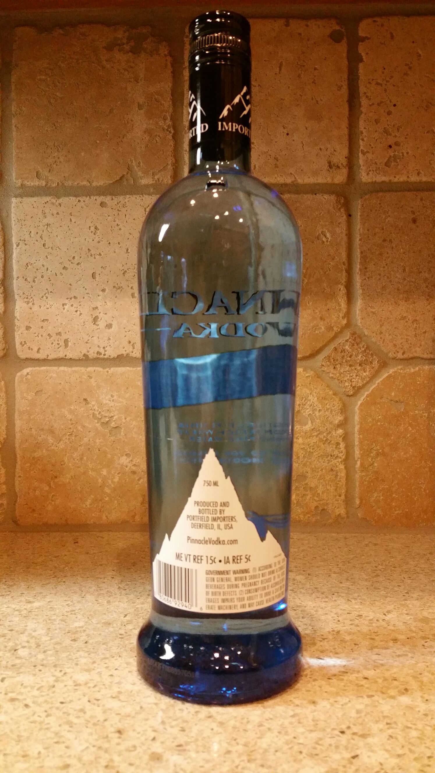 Pinnacle Vodka - PortField Importers (750 mL) alcohol collectible [Barcode 080686929406] - Main Image 2