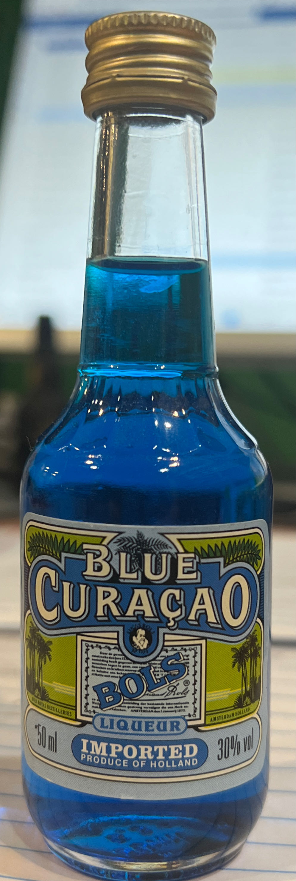 Bols Blue Curacao - Half  - Lucas Bols USA (1L) alcohol collectible [Barcode 080915037407] - Main Image 3