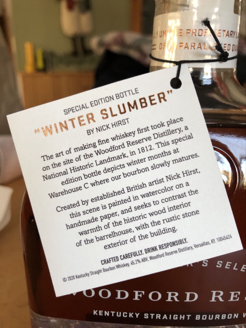 Woodford Reserve (Holiday 2024)) - Woodford Reserve Distillery (1 L) alcohol collectible [Barcode 081128001032] - Main Image 2