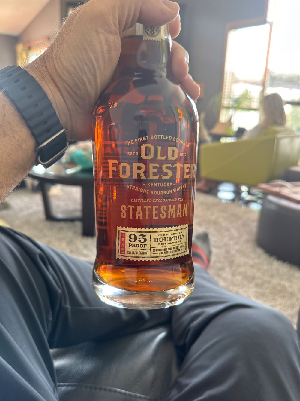 Old Forester Statesman - Old Forester Distilling Co. (750 mL) alcohol collectible [Barcode 081128001735] - Main Image 4