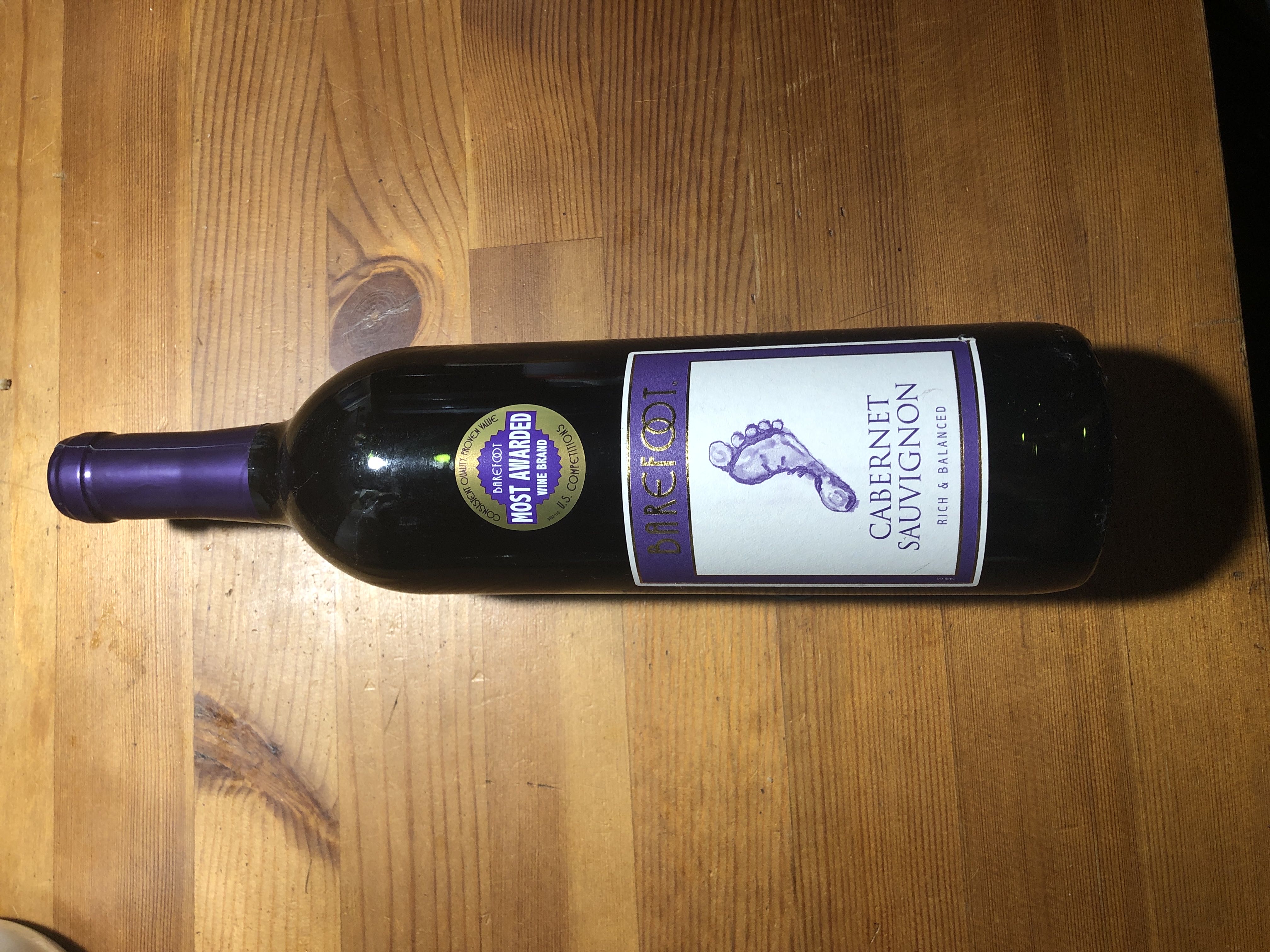 Cabernet Sauvignon - Barefoot (750 mL) alcohol collectible [Barcode 018341751017] - Main Image 3