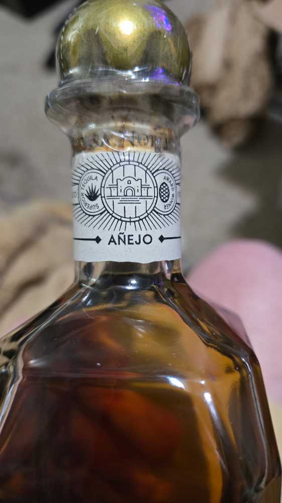 Casa Noble Anejo Tequila - Nom 1137 (750 mL) alcohol collectible [Barcode 081240050499] - Main Image 4