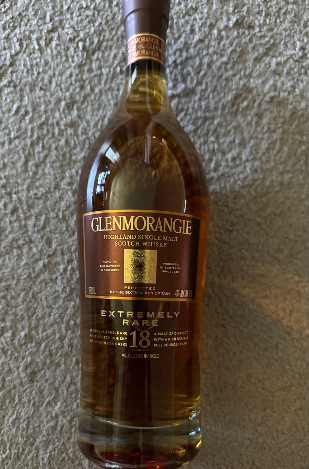 Glenmorangie 18 Year Old - Glenmorangie Distillery (700 ml) alcohol collectible [Barcode 081753810849] - Main Image 3