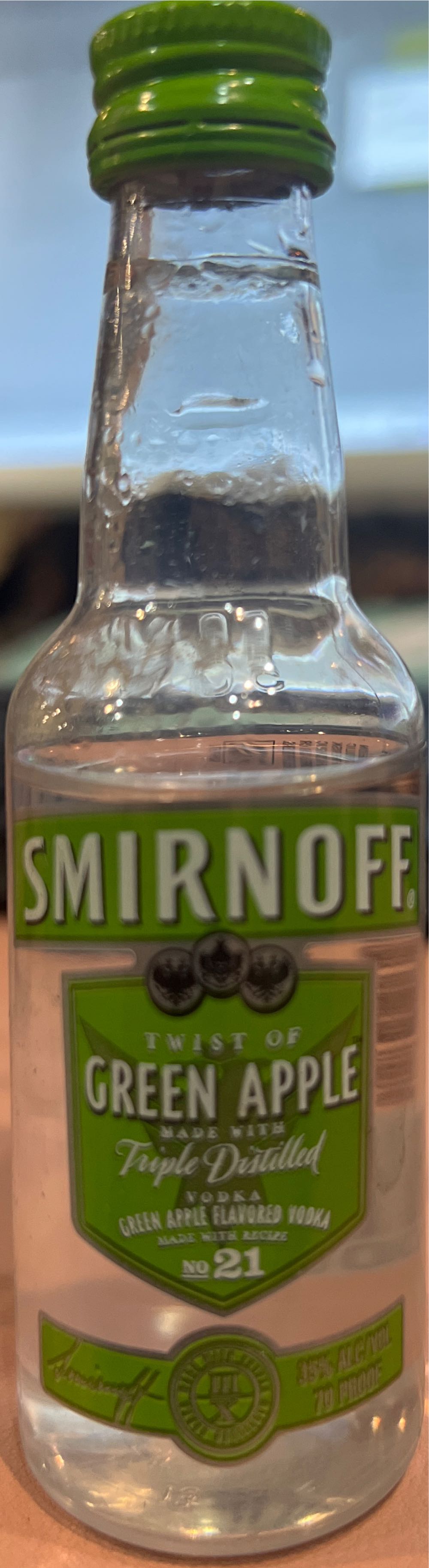Smirnoff Green Apple Vodka - The Smirnoff Company (1 L) alcohol collectible [Barcode 082000001027] - Main Image 2