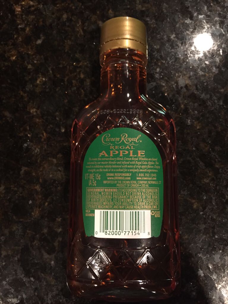 Crown Royal Regal Apple - Crown Royal Distilling Co. (200 mL) alcohol collectible [Barcode 082000771548] - Main Image 2