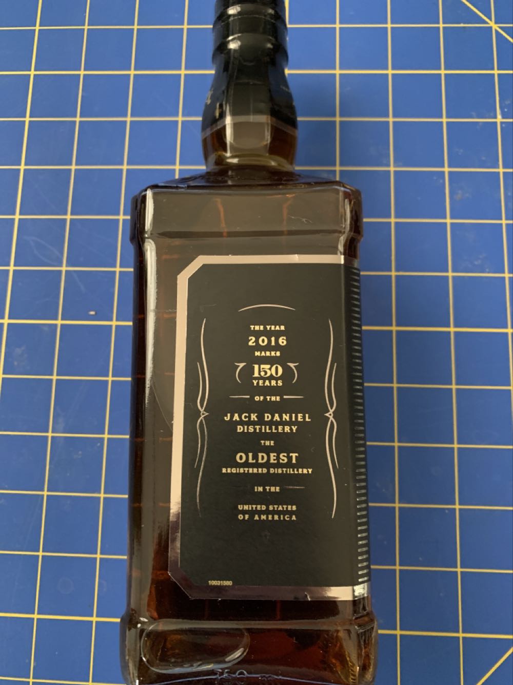 150th Anniversary (Signed Twice) - Jack Daniel‘s Distillery (750 mL) alcohol collectible [Barcode 082184002803] - Main Image 4