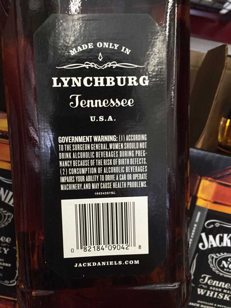 Jack Daniel’s Old No7 - Jack Daniels Distillery (1.75 L) alcohol collectible [Barcode 082184090428] - Main Image 2