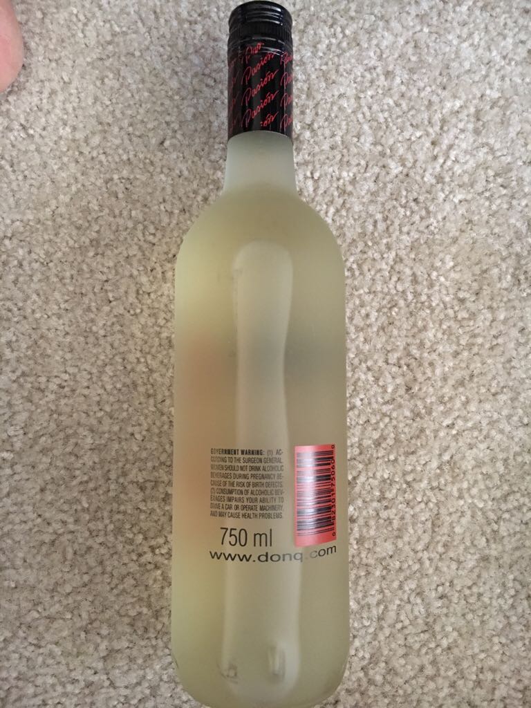 Don Q Pasión Rum - Destileria Serralles (50mL) alcohol collectible [Barcode 082301051608] - Main Image 2