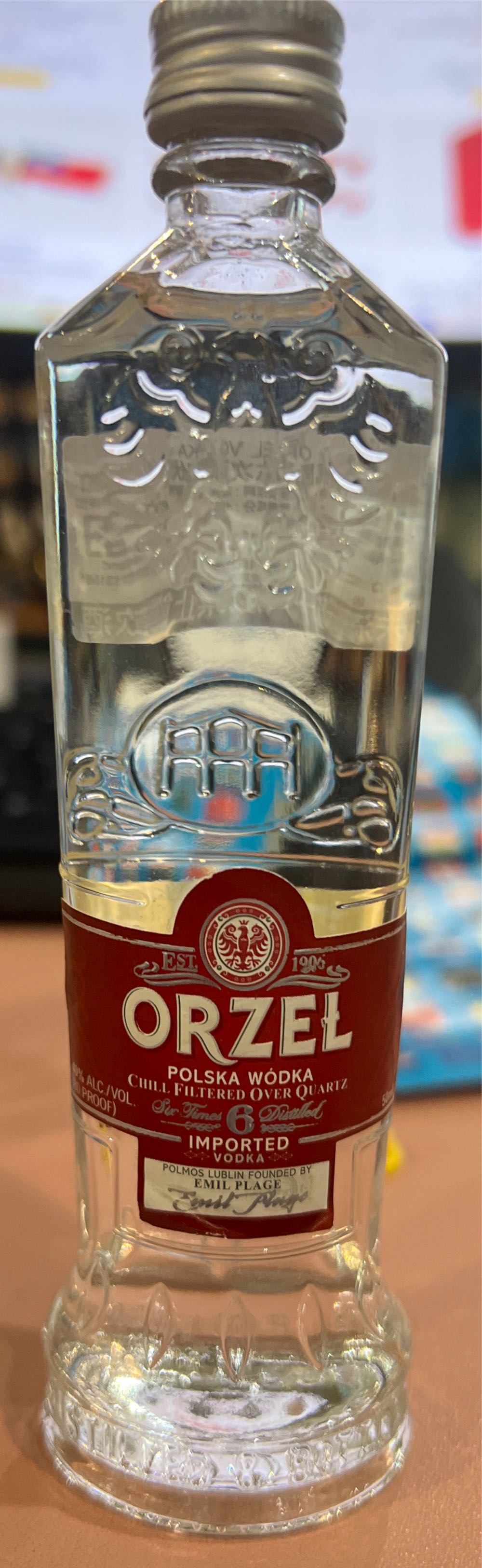 Orzel Polska Wódka - n/a (750 mL) alcohol collectible [Barcode 082352920144] - Main Image 2