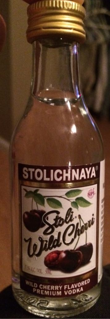 Stoli Wild Cherri - Stolichnaya (750 mL) alcohol collectible [Barcode 082400000064] - Main Image 2