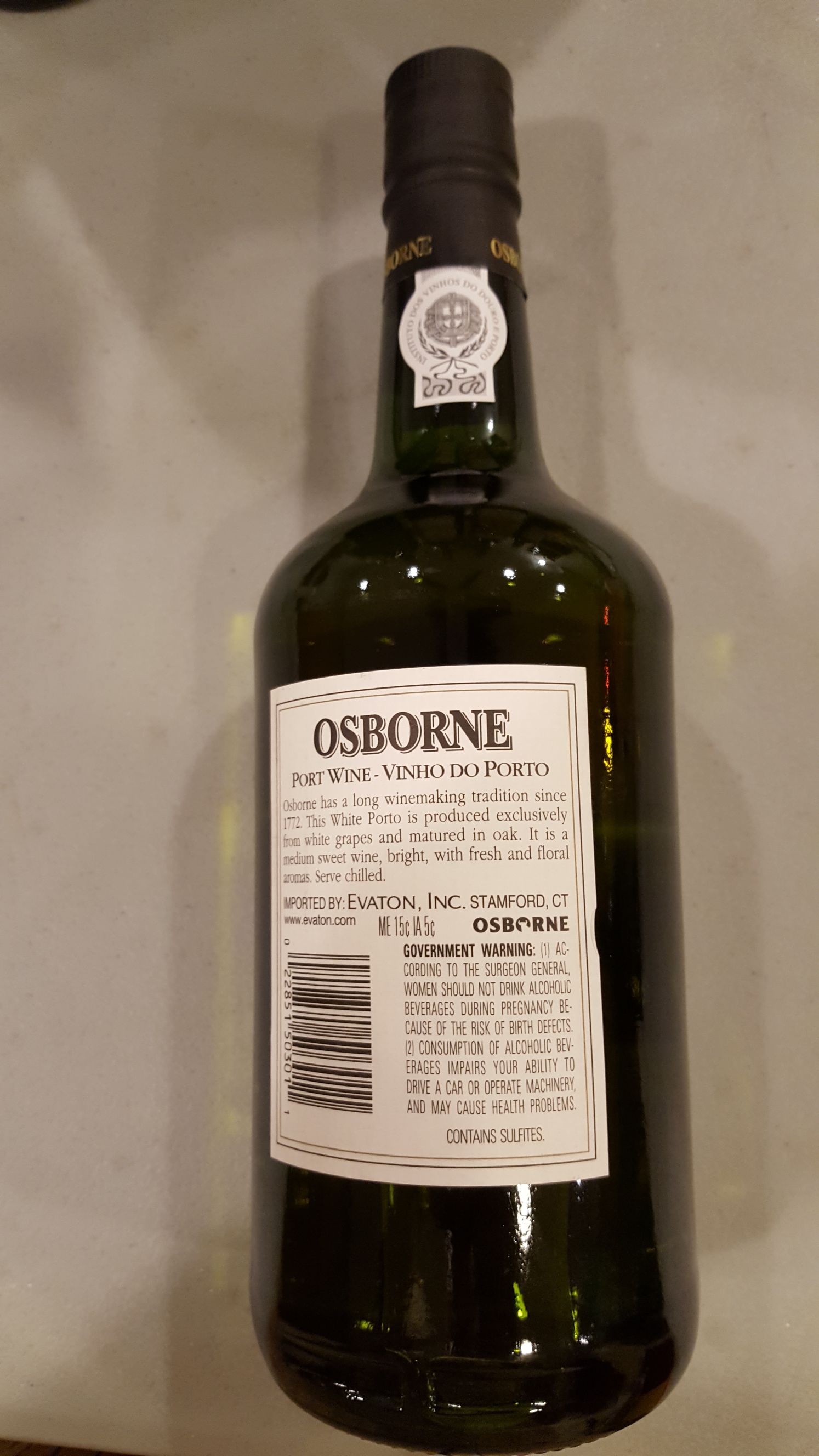 fine white Porto - Osborne alcohol collectible [Barcode 022851503011] - Main Image 2