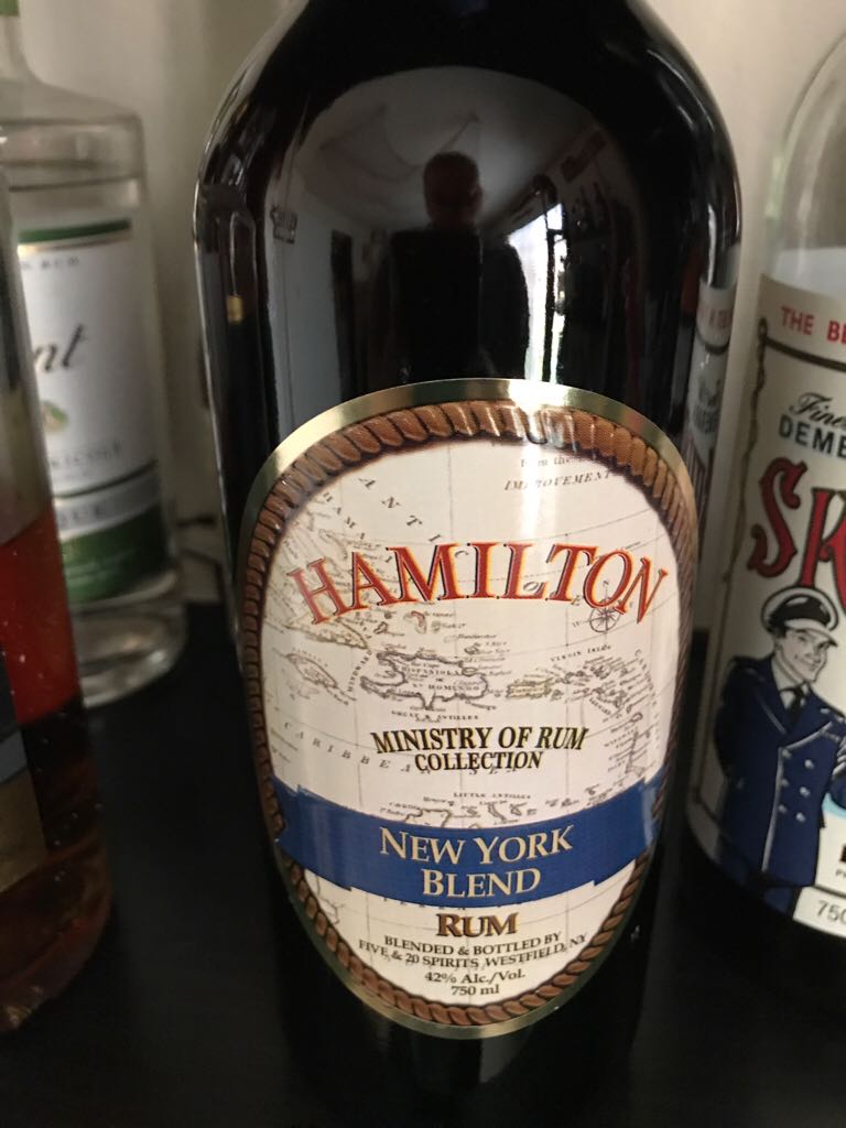 Hamilton New York Blend - Hamilton Distillers (750 mL) alcohol collectible [Barcode 000513072990] - Main Image 1