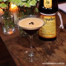 Frangelico - DCM, SPA, Italy (375mL) alcohol collectible [Barcode 083664371389] - Main Image 3