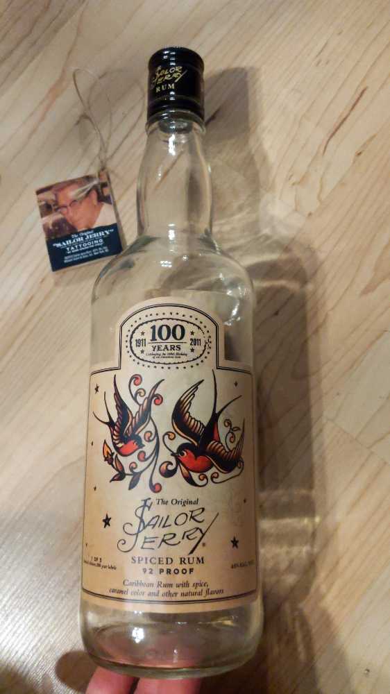 Sailor Jerry Spiced Rum - Sailor Jerry Rum (750 mL) alcohol collectible [Barcode 083664864461] - Main Image 3