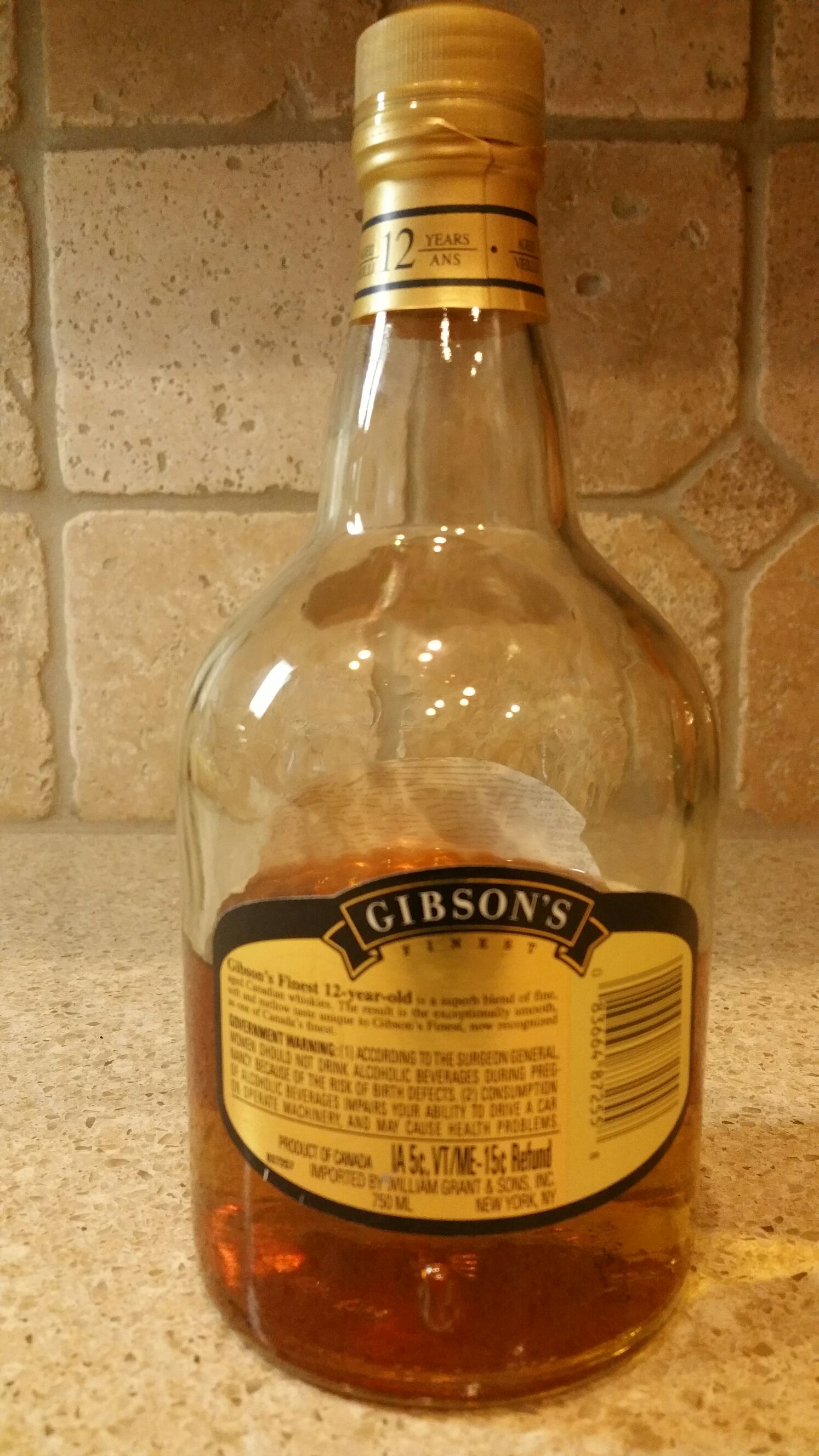 Gibson’s Finest - William Grant & Sons (750 mL) alcohol collectible [Barcode 083664872558] - Main Image 2