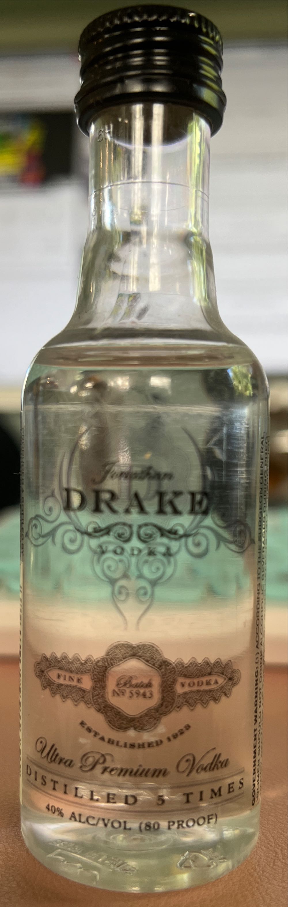 Jonathan Drake - n/a (750 mL) alcohol collectible [Barcode 084279982809] - Main Image 2