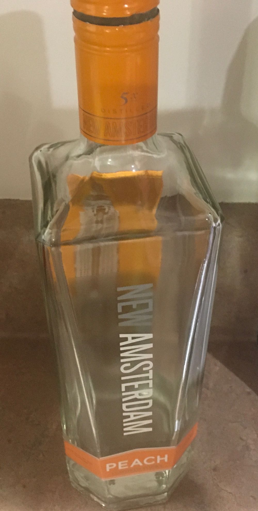 New Amsterdam Peach - New Amsterdam Spirits (1.75 L) alcohol collectible [Barcode 085000020333] - Main Image 3