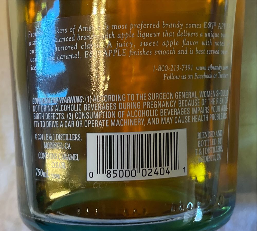 E&J Apple 750ML - E&J (750 mL) alcohol collectible [Barcode 085000024041] - Main Image 2
