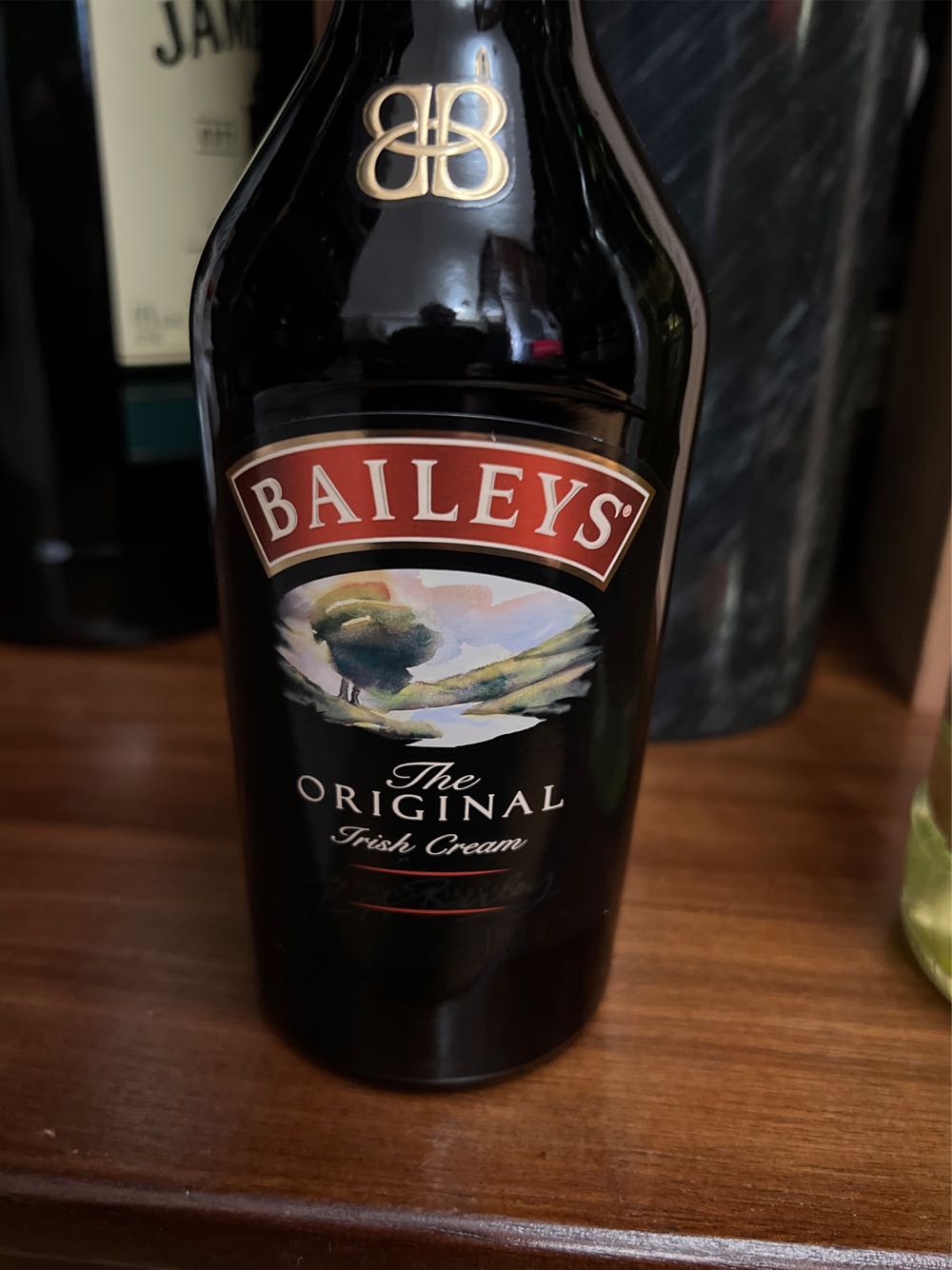 Baileys - R&A Bailey & Co. (375 mL) alcohol collectible [Barcode 086767210098] - Main Image 2