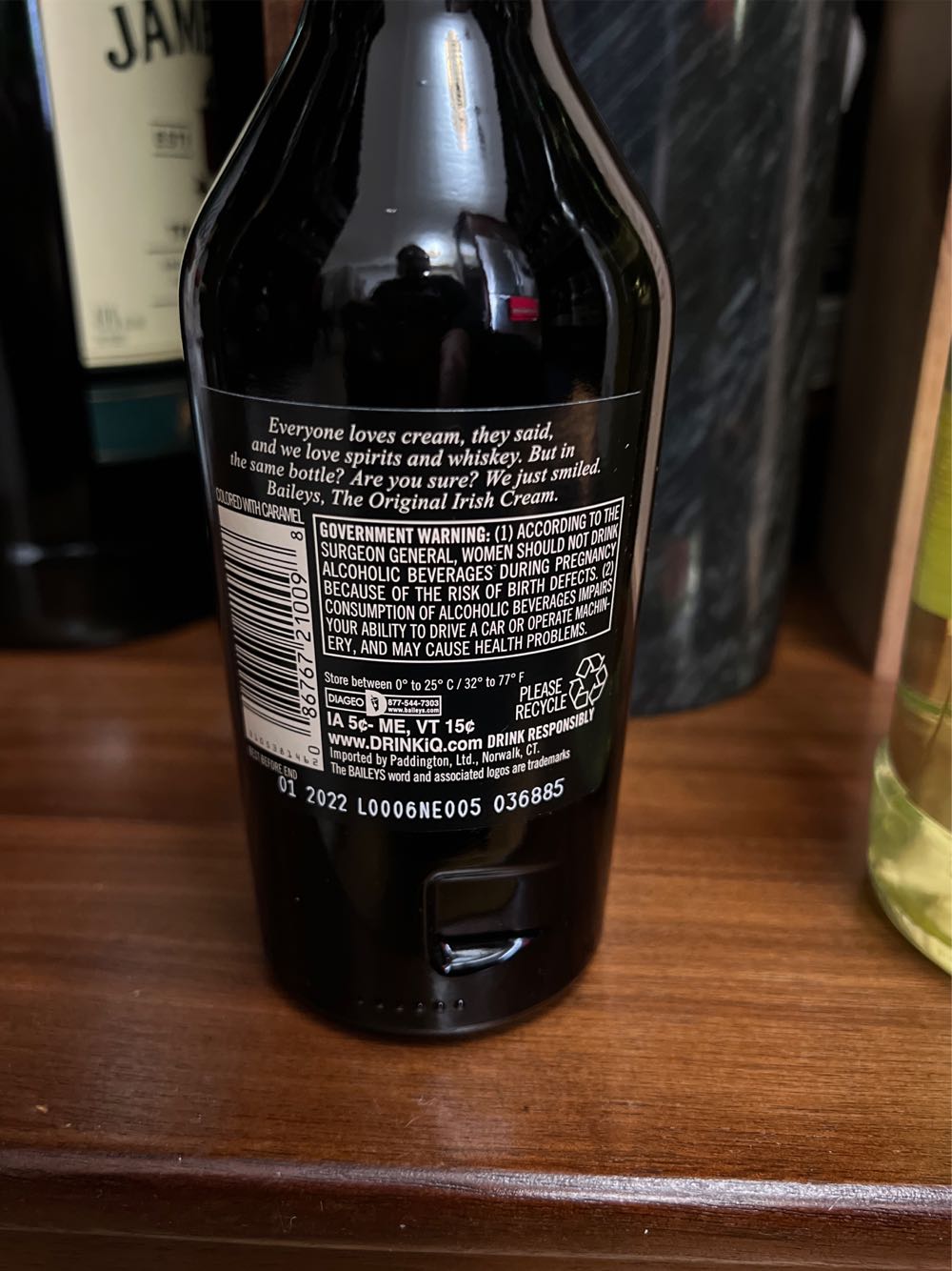 Baileys - R&A Bailey & Co. (375 mL) alcohol collectible [Barcode 086767210098] - Main Image 3