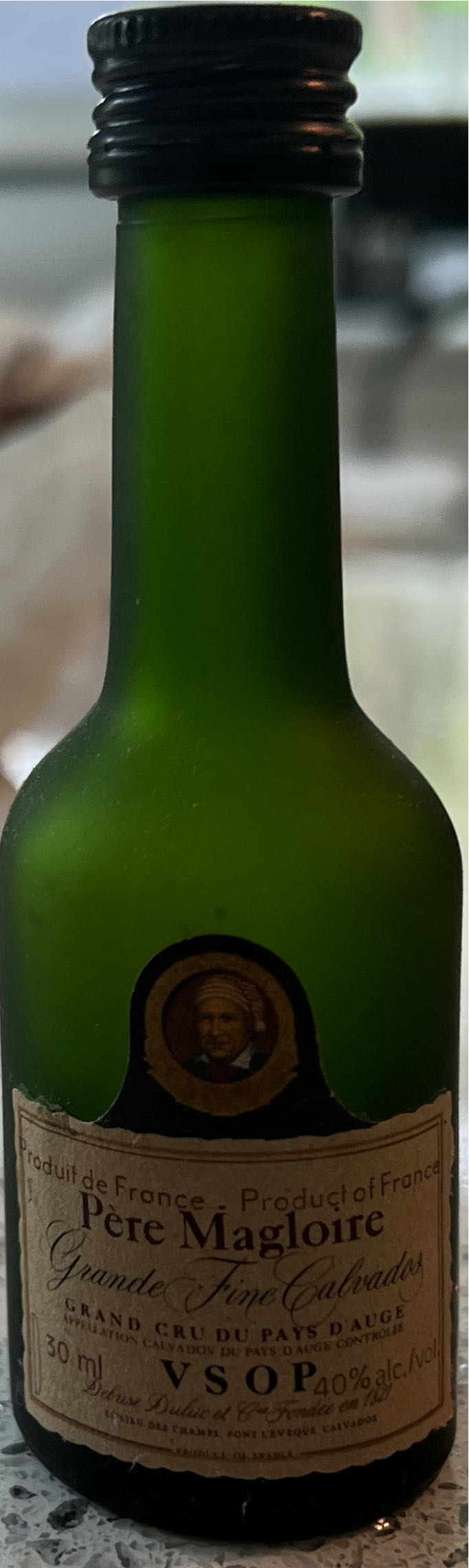 Pere Magloire 20 Year Calvados Pays d’Auge - Pere Magloire (500mL) alcohol collectible [Barcode 086891018157] - Main Image 2