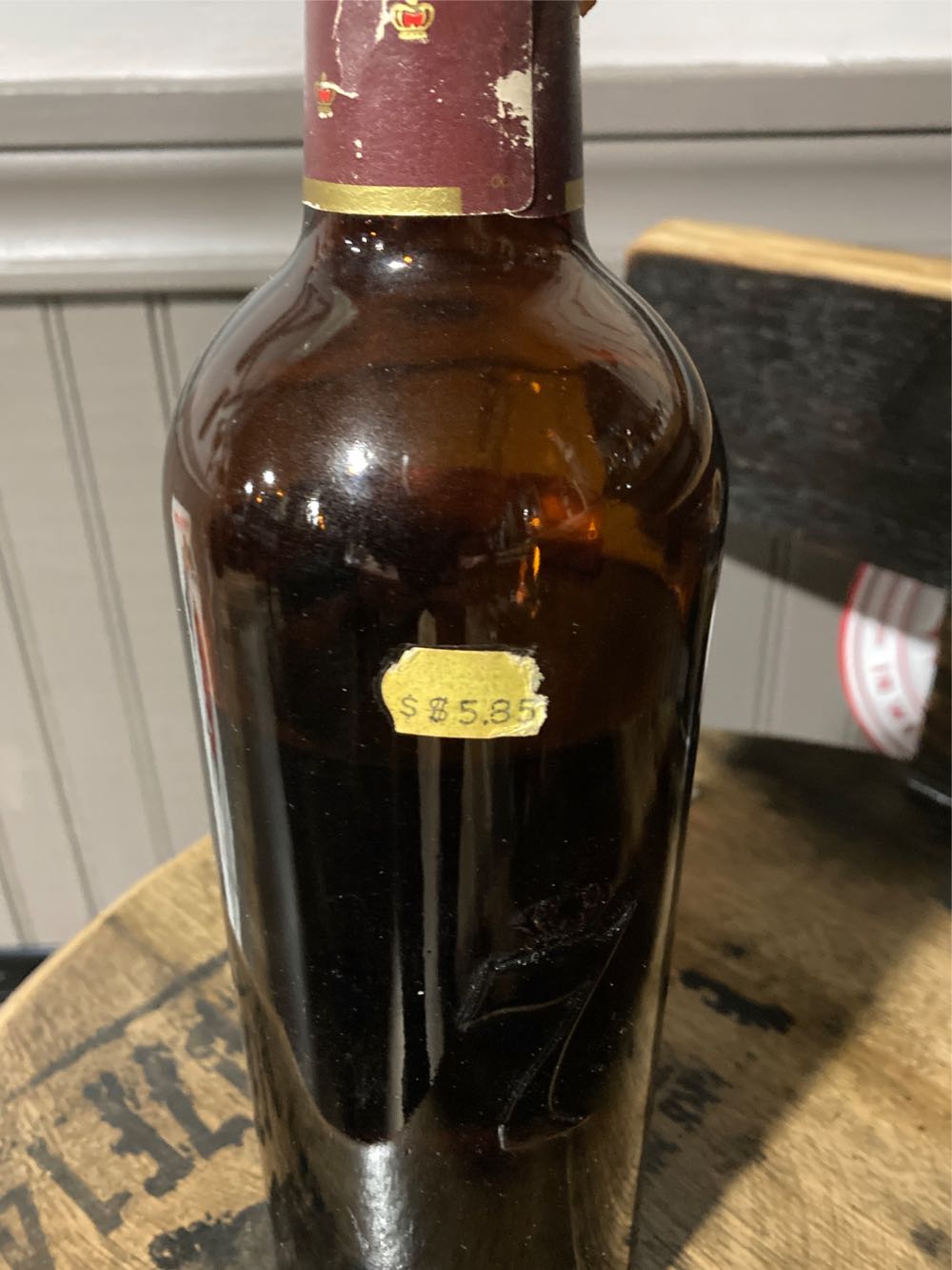 Seagram’s Seven 7 Crown  - Joseph E. Seagram & Sons (750 mL) alcohol collectible [Barcode 087000007338] - Main Image 2