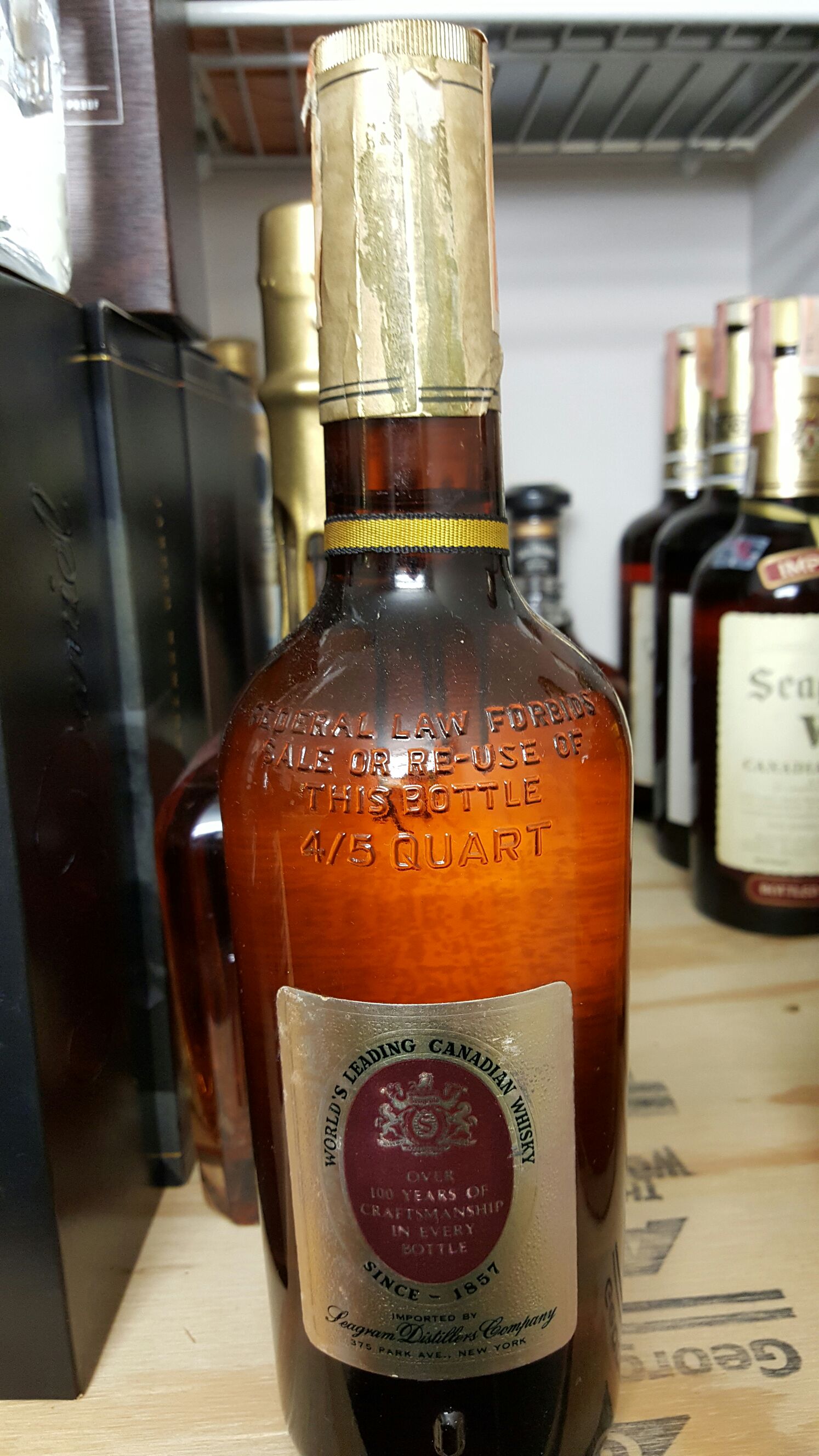 Seagram’s VO - Joseph E. Seagram & Sons (4/5 Quart mL) alcohol collectible [Barcode 087000007369] - Main Image 2