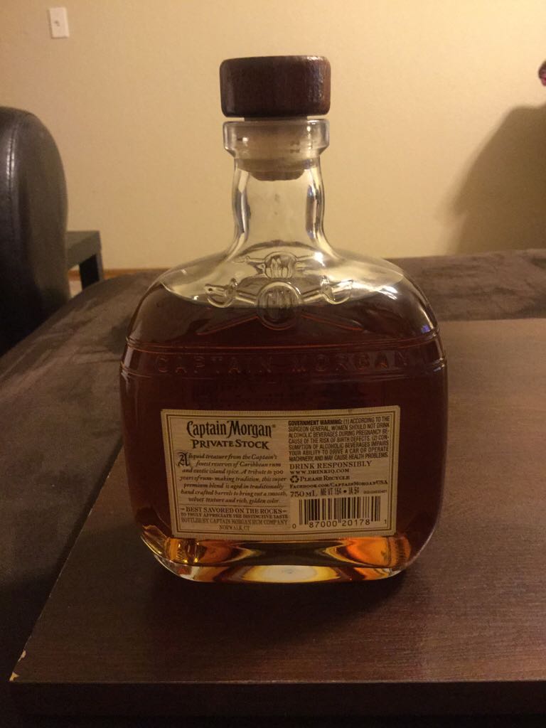 Captain Morgan Private Stock Rum - Captain Morgan Rum Co. (750 mL) alcohol collectible [Barcode 087000201781] - Main Image 2