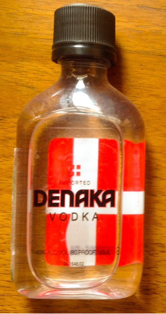 Denaka - n/a (750 mL) alcohol collectible [Barcode 088004014049] - Main Image 2