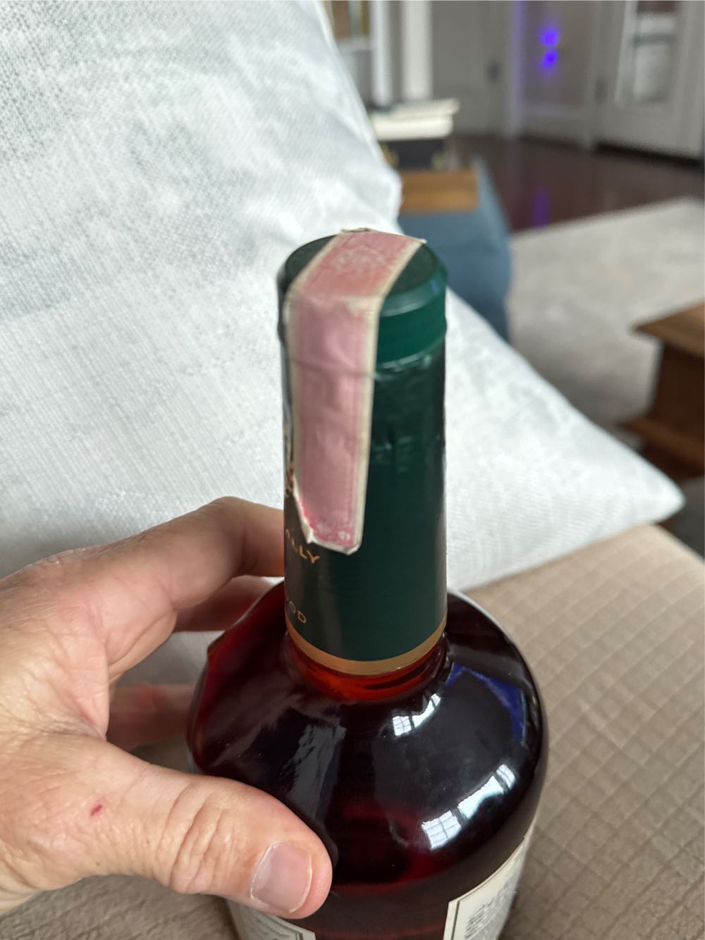 W. L. Weller Special Reserve 1993 - W. L. Weller and Sons (750 mL) alcohol collectible [Barcode 088004025731] - Main Image 3