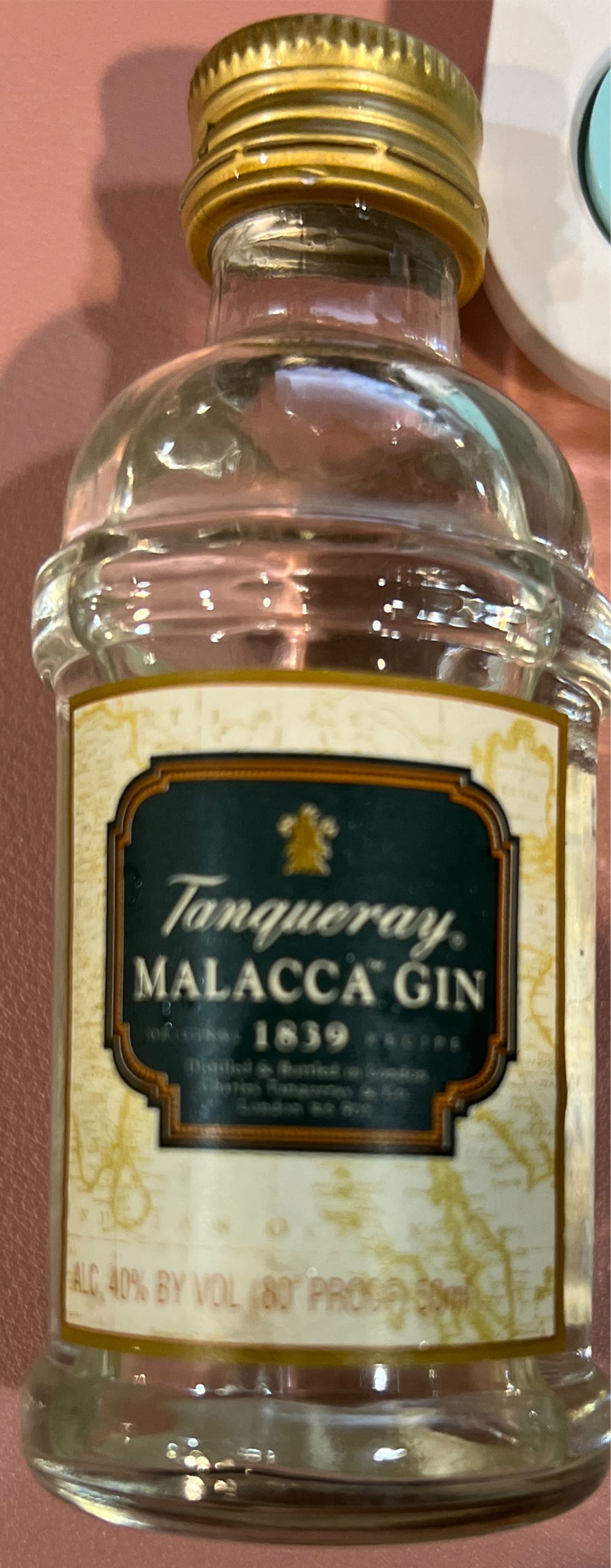 Tanqueray Malacca Gin Limited Edition - Charles Tanqueray & Co. (1L) alcohol collectible [Barcode 088076178656] - Main Image 3