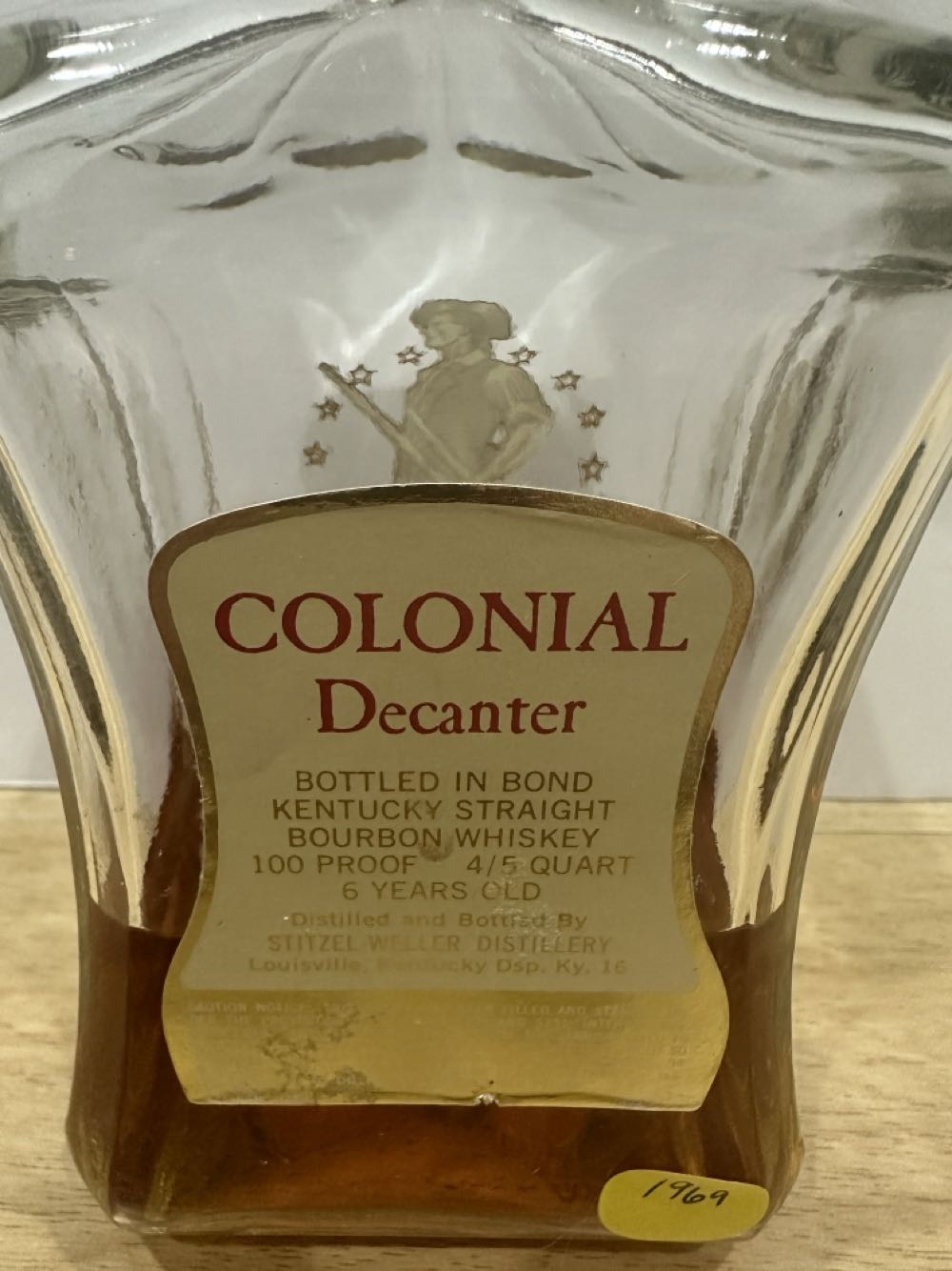 Old Fitzgerald Venetian Decanter 1966 - Stitzel-Weller Distillery (750 mL) alcohol collectible [Barcode 088076224308] - Main Image 3